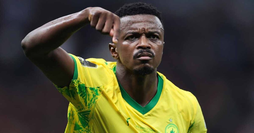 احتفال تيبوهو موكوينا بهدفه في مباراة صن داونز ضد الجيش الملكي في نهائي دوري أبطال إفريقيا - 24 مايو 2026