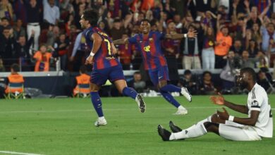 الشوط الأول.. برشلونة يُباغت ريال مدريد بهدفين لراشفورد وتوريس في 18 دقيقة