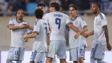 نجوم إيطاليا الصاعدون يواصلون التألق بفوز ثانٍ تواليًا على حساب اليونان